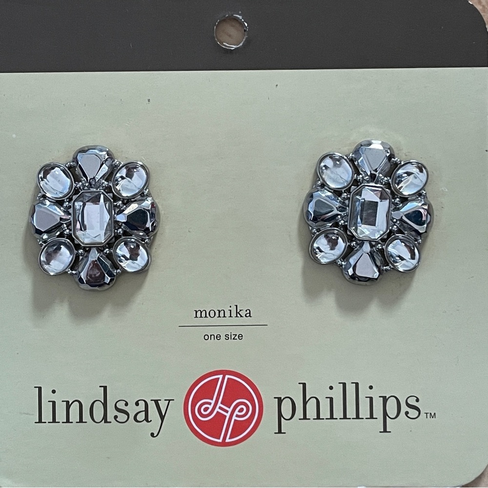 Lindsay Phillips Snaps